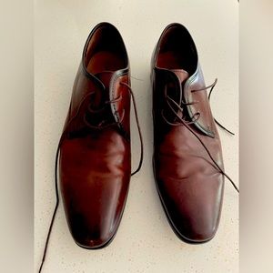 Aldo men’s dress shoe.